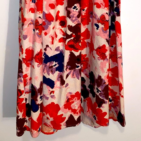 Floral Spaghetti Strap Dress W/ Front Pockets - Picture 5 of 5